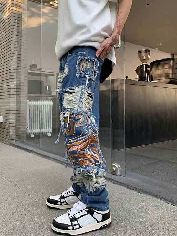Herren-Jeans mit Stickerei, Ripped Burr Loose-1